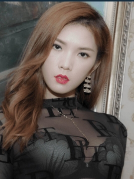 白晶晶()个人资料照片